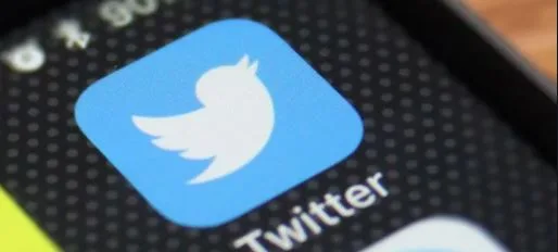 Berita Viral Melalui Trending Topik Twitter Indonesia